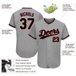 Maillot de baseball authentique gris noir et cramoisi personnalisé